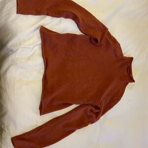Aritzia pink sweater
